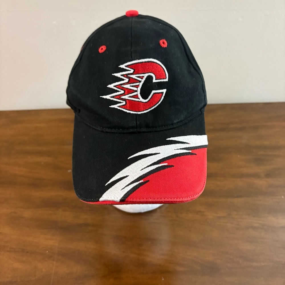Pacific Headwear NHL Calgary Flames Black and Red Hockey Hat